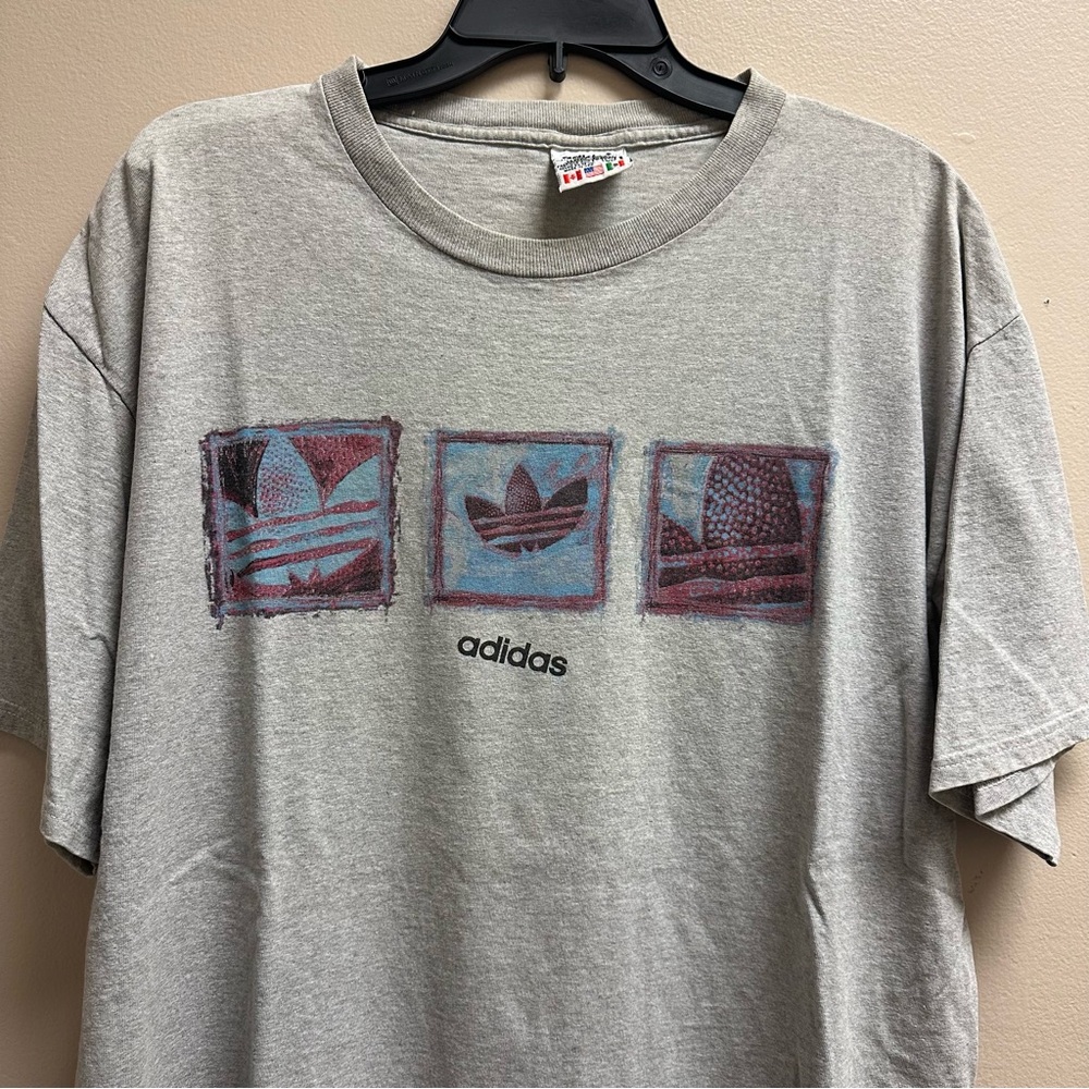 Vintage 90s Adidas T-shirt Size Large
